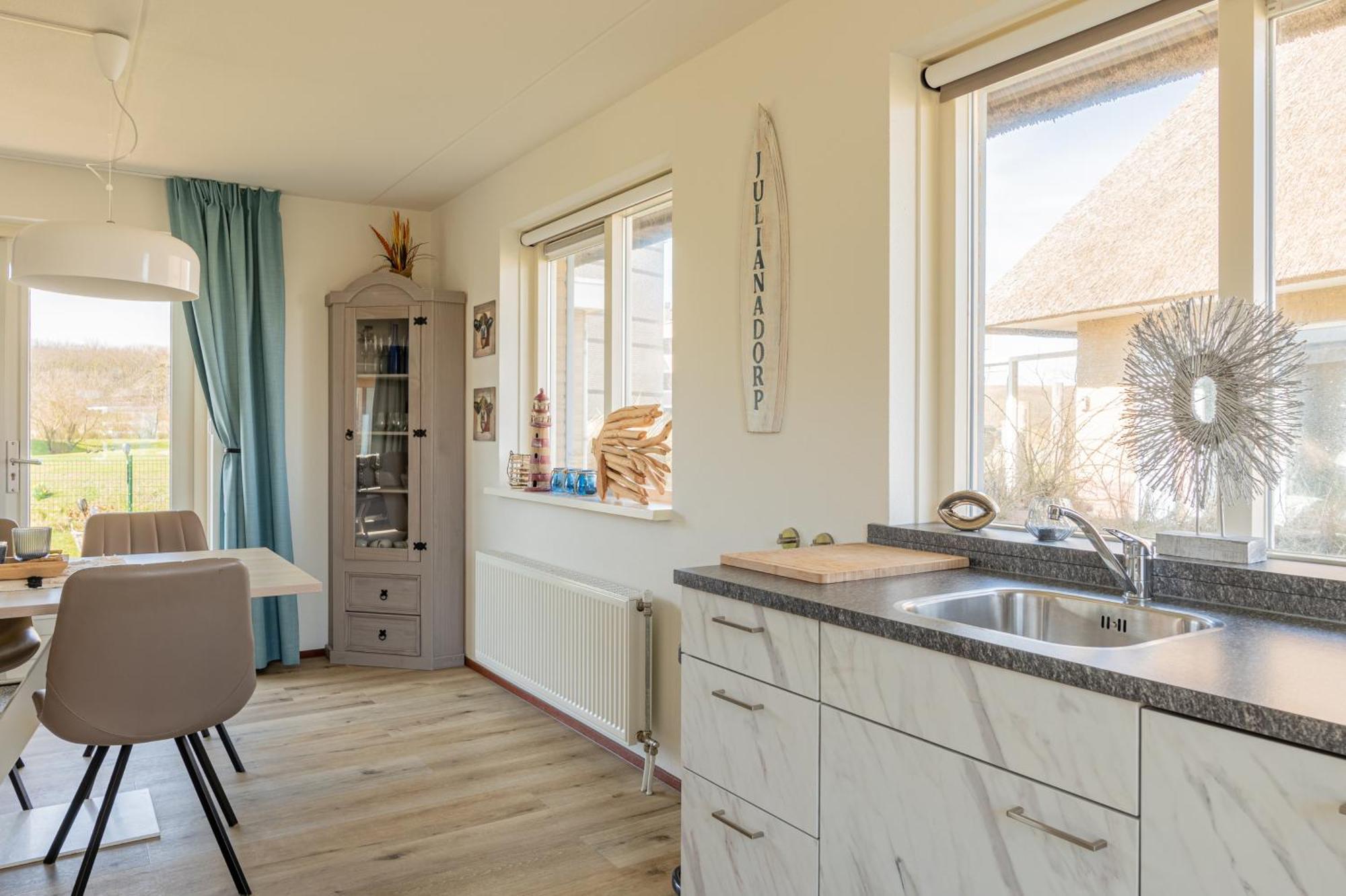 Dormio Villapark Duynzicht Julianadorp Habitación foto